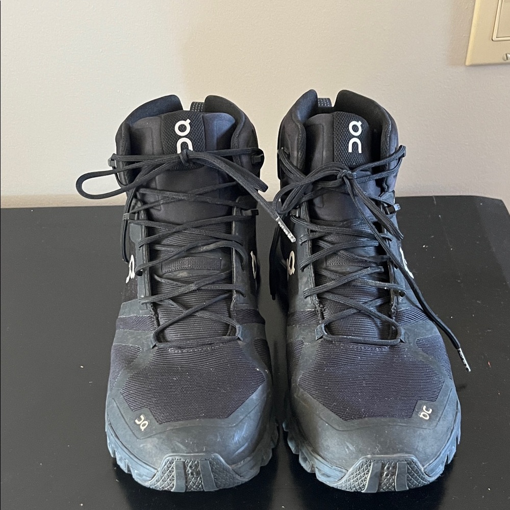 On Running Cloudrock Men's Black High-Top Waterproof Hiking Shoes - Picture 3 of 6